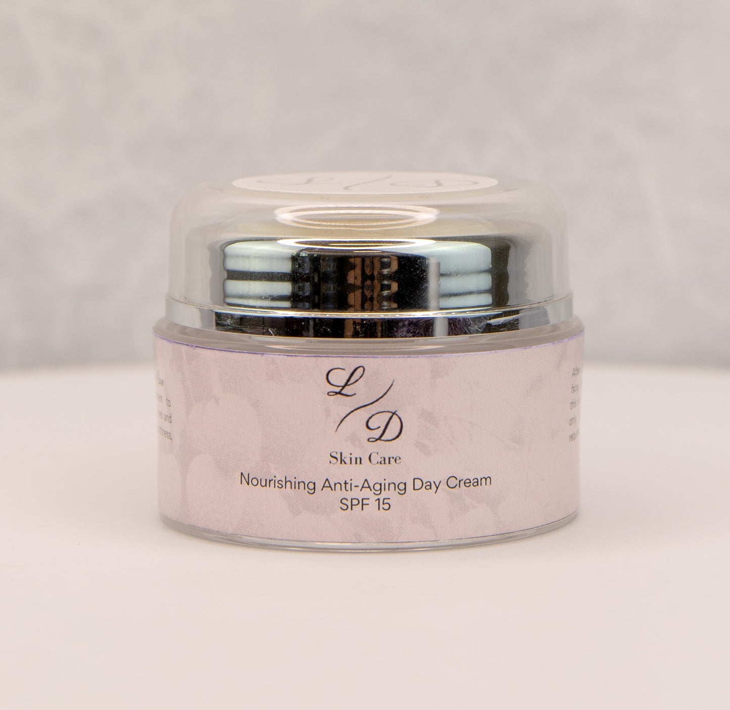 L/D Nourishing Anti-Ageing Day Cream with SPF15 Lychee Polyphenol Vitamin B